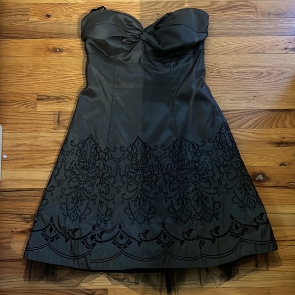 Fancy Cocktail dress - Picture 3 of 4